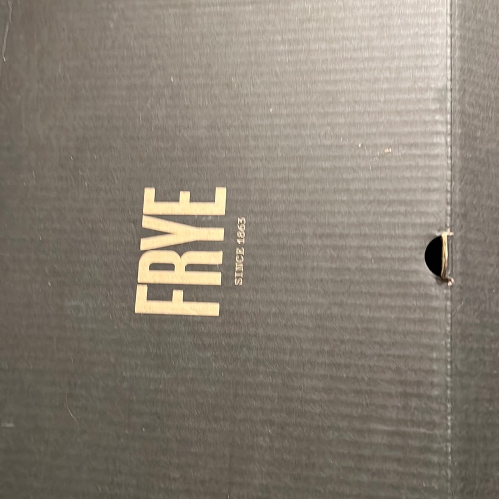 Frye women’s size 10 black
